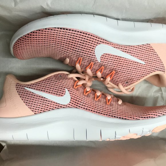 nike women's competition running shoes